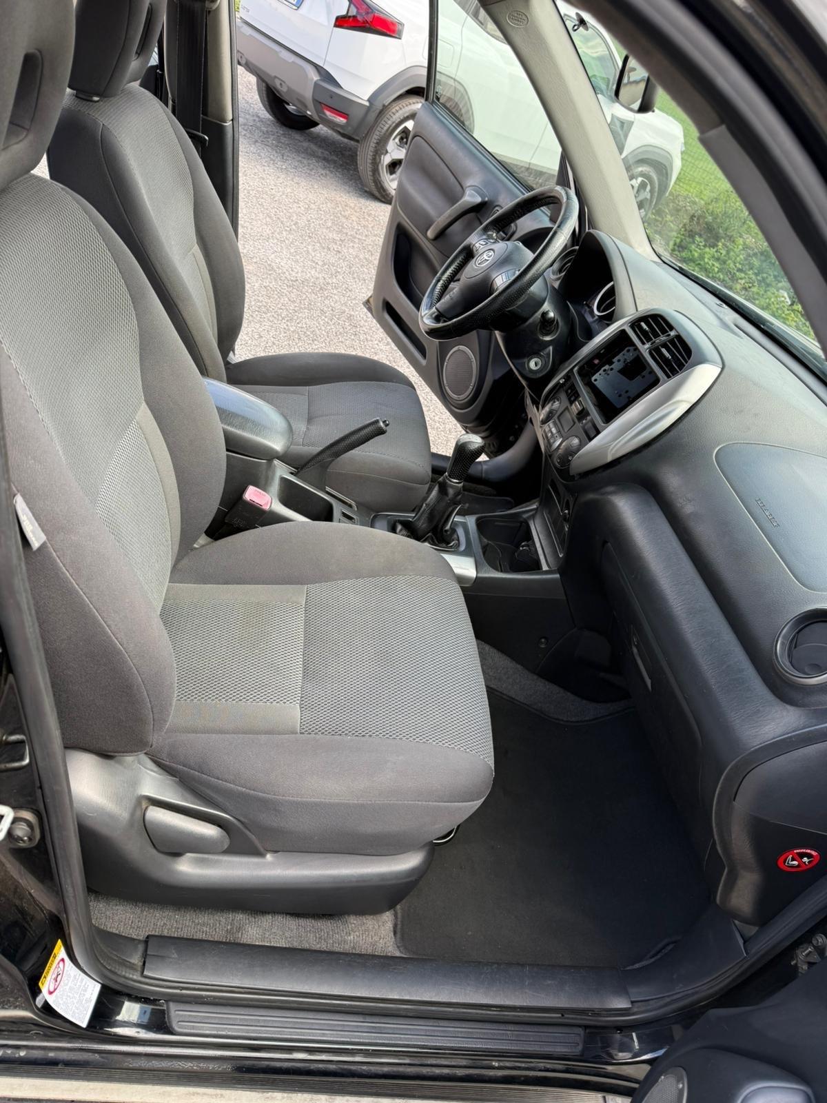 Toyota RAV 4 RAV4 2.0 Tdi D-4D cat 5 porte