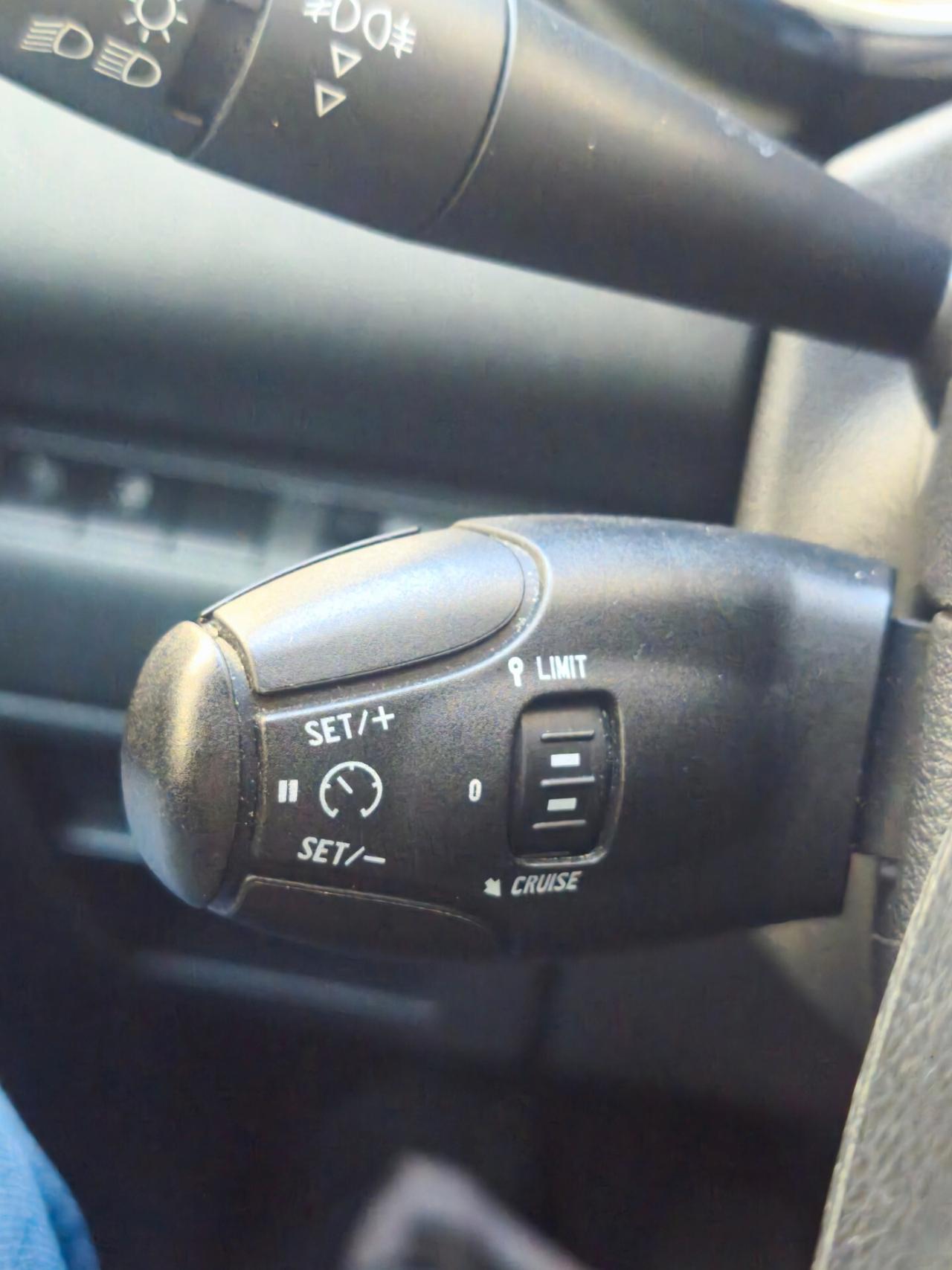 Peugeot 3008 1.6 HDi 115CV Allure 2014