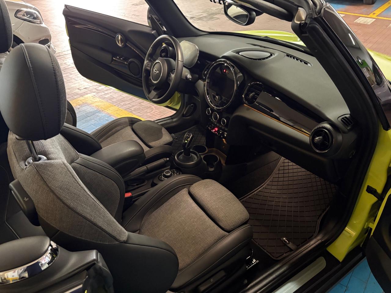 Mini 1.5 Cooper Classic Cabrio