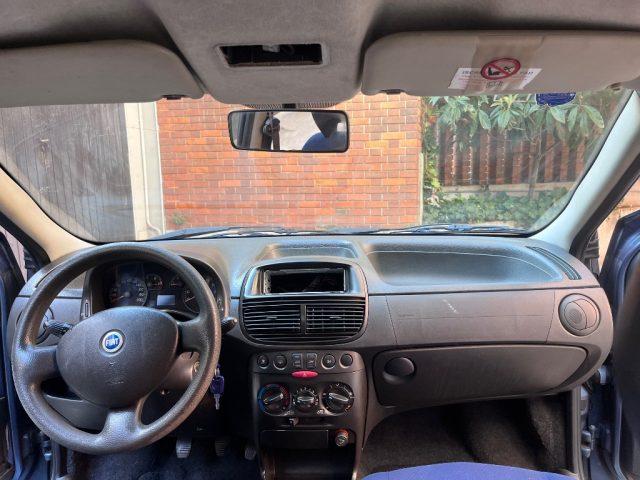 FIAT Punto 1.2i 5 porte servosterzo e clima