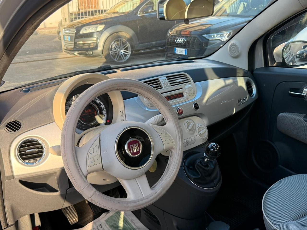 FIAT 500 1.2 BENZ 69 CV LOUNGE- NEOPATENTATI-TETTO PANORAMICO-INTERNI BIANCHI PANNA