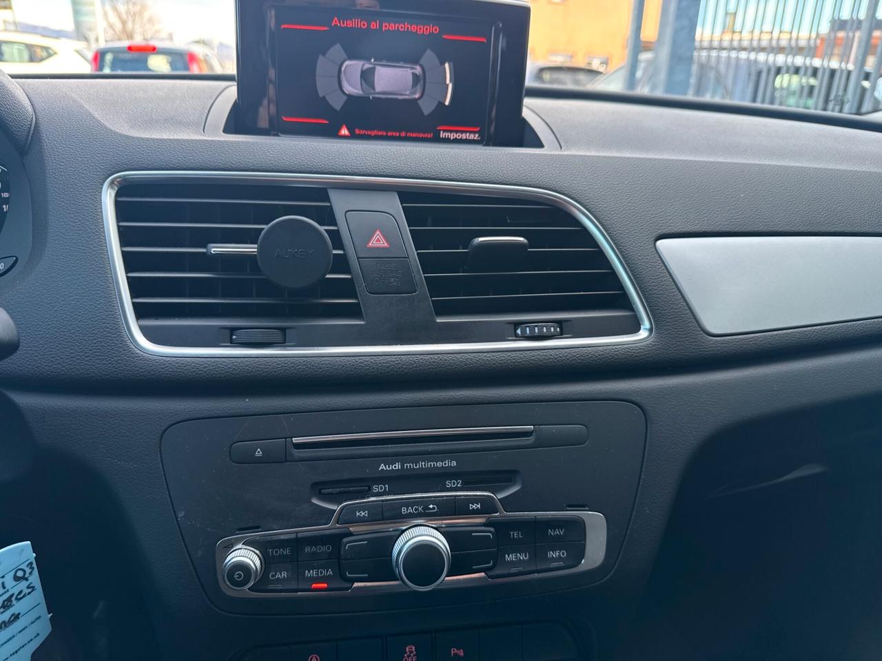 Audi Q3 2.0 tdi EURO 6 120cv s-tronic