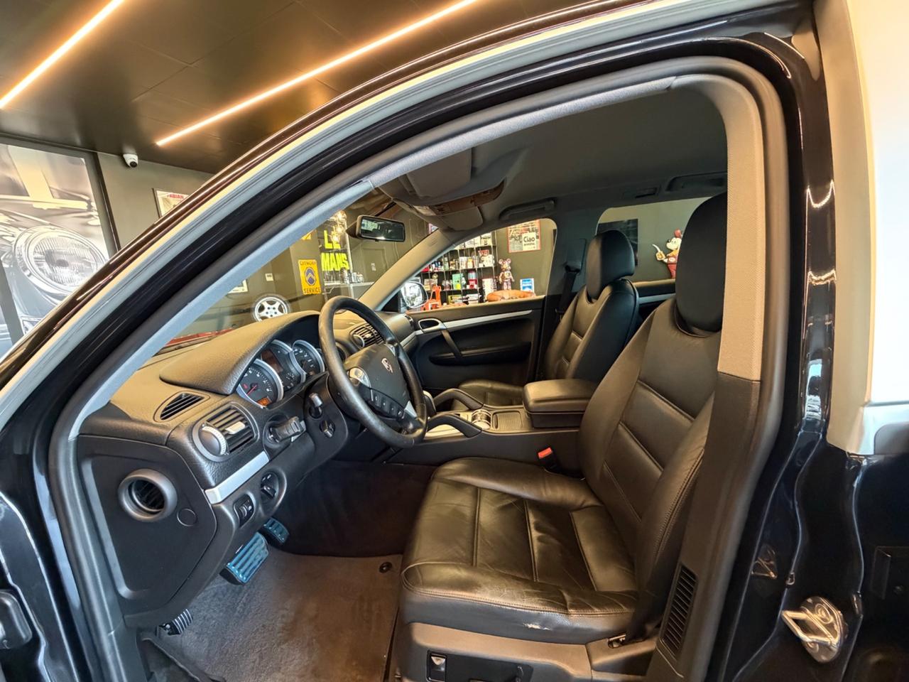 Porsche Cayenne 4.5 cat S