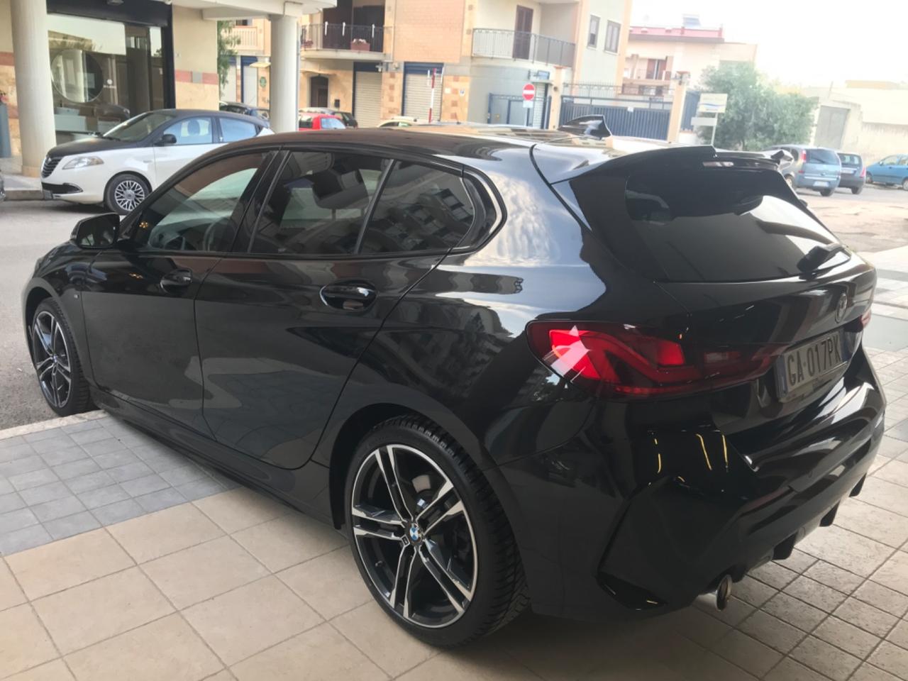 BMW 116d 116CV STEPTRONIC 5p. MSPORT