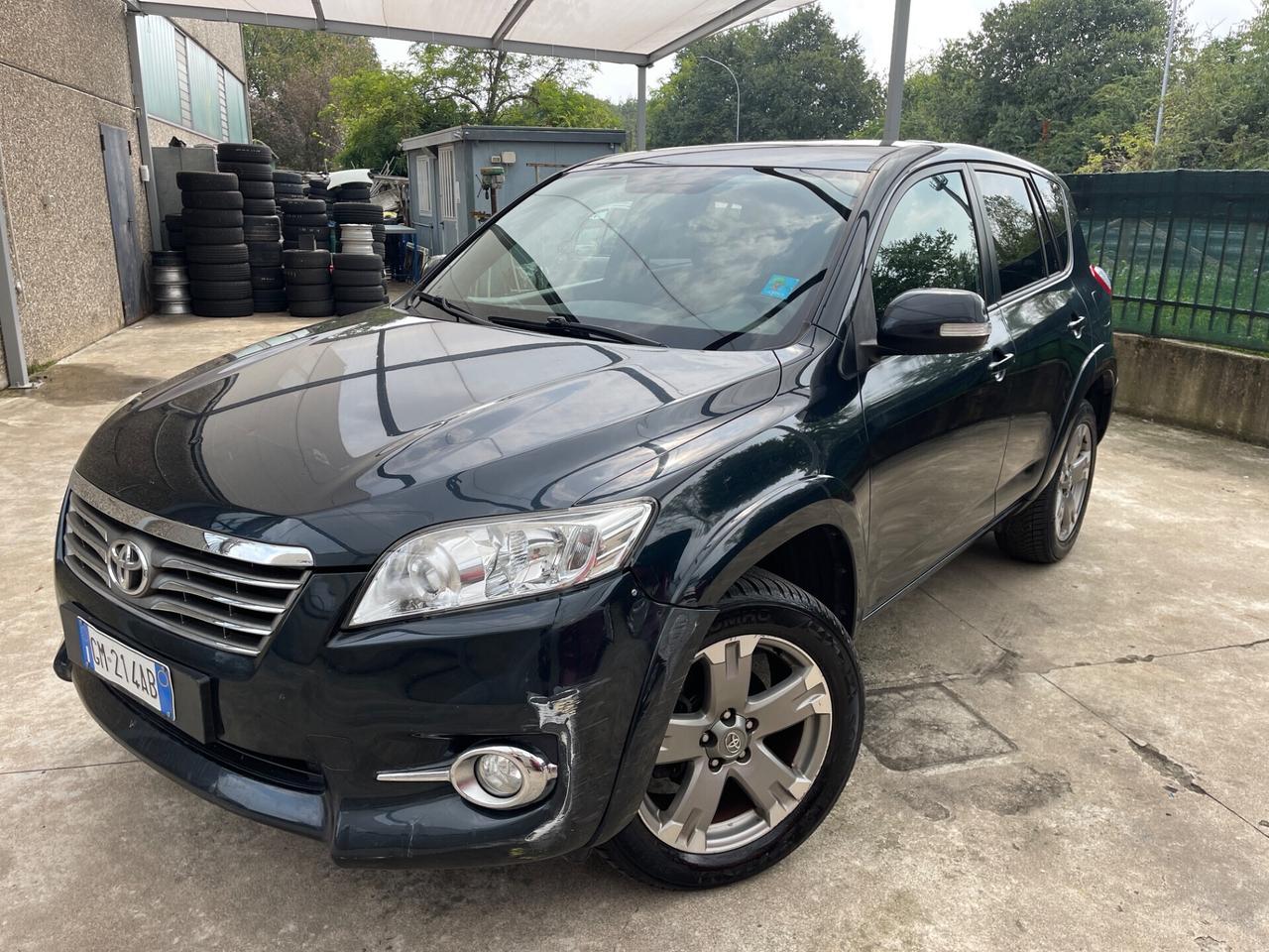 TOYOTA RAV4 CROSSOVER 2.2 D-Cat 150CV AUTOMATICO 4X4