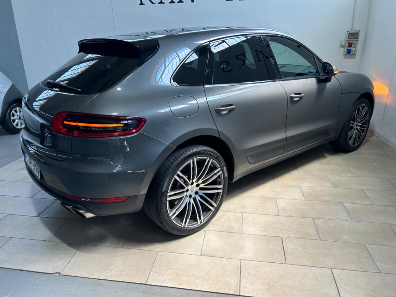 Porsche Macan 3.0 S