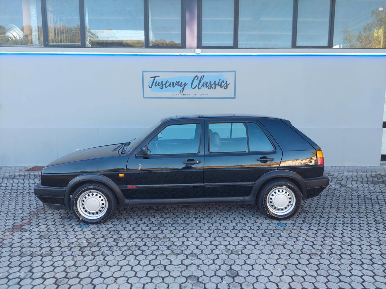 Volkswagen Golf GTI 8v 5 porte