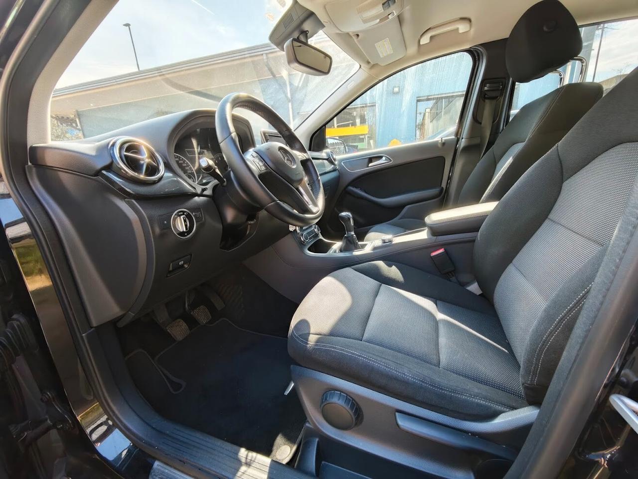 Mercedes-benz B 180 BENZINA SOLO 120MILA KM PREZZO SOTTO COSTO!!!!!