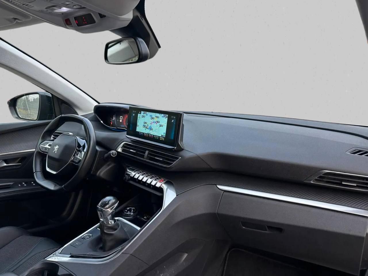 Peugeot 3008 BlueHDi 130 S&S Allure 01/2022