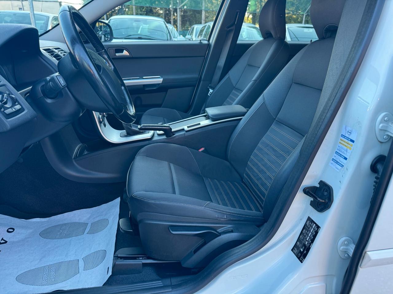 Volvo V50 D2 POLAR