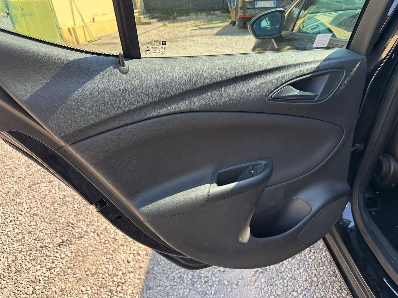 Opel Astra 1.6 CDTi 110CV BERLINA Innovation