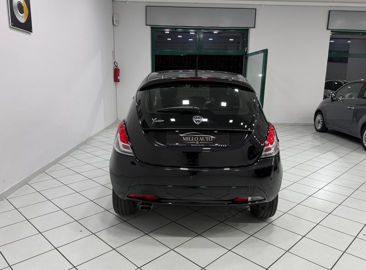 Lancia Ypsilon 1.2 69 CV 5 porte GPL Ecochic Gold