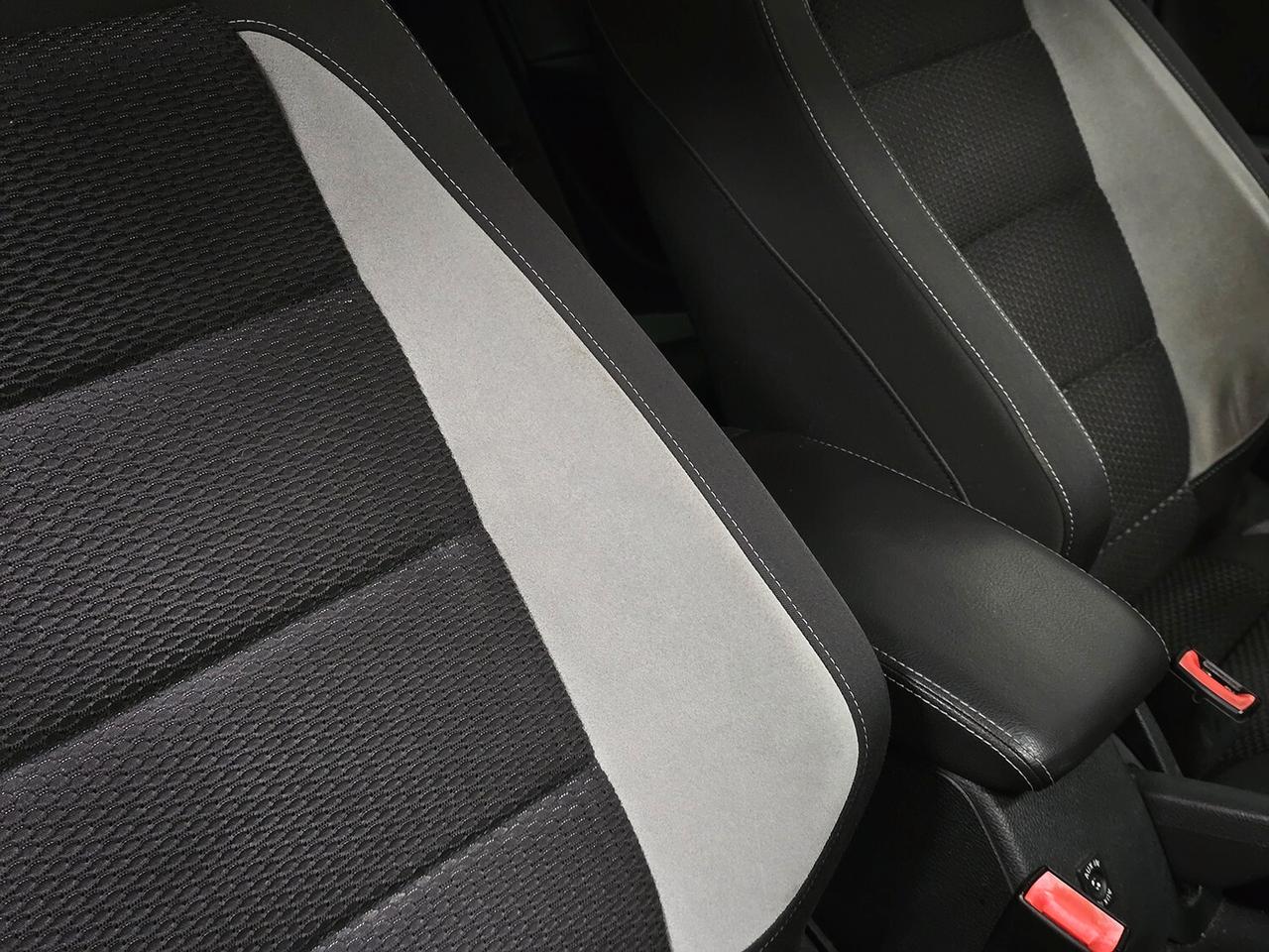 Volkswagen Golf R 2.0 tsi 4motion 270cv dsg_GARANZIA 12 MESI_SERVICE BOOK