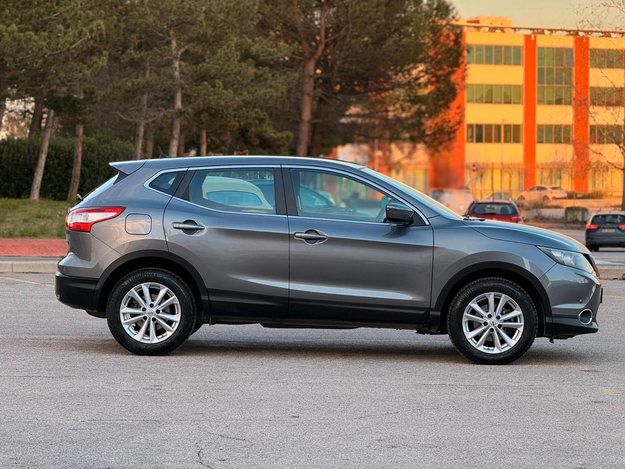 Nissan Qashqai 1.5 GARANZIA 12 MESI