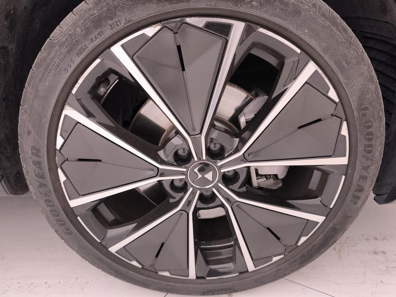 DS DS4 II 2021 - DS4 1.6 e-tense phev Rivoli 225cv auto