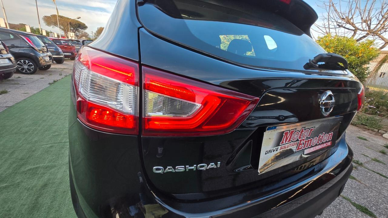 Nissan Qashqai 1.5 dCi N-Vision