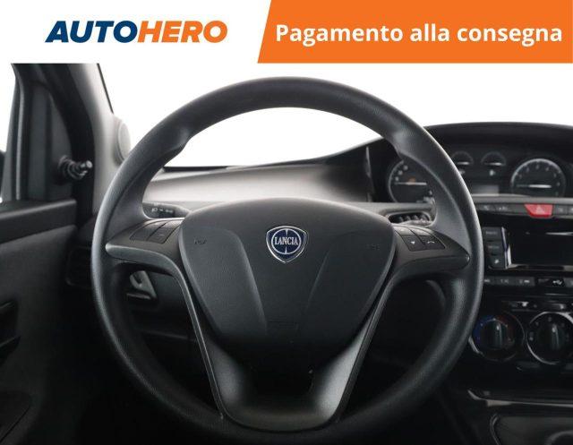 LANCIA Ypsilon 1.0 FireFly 5 porte S&S Hybrid Ecochic Silver