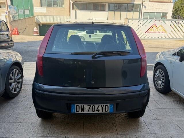 Fiat Punto Classic 1.2 5 porte Active GPL scade 20