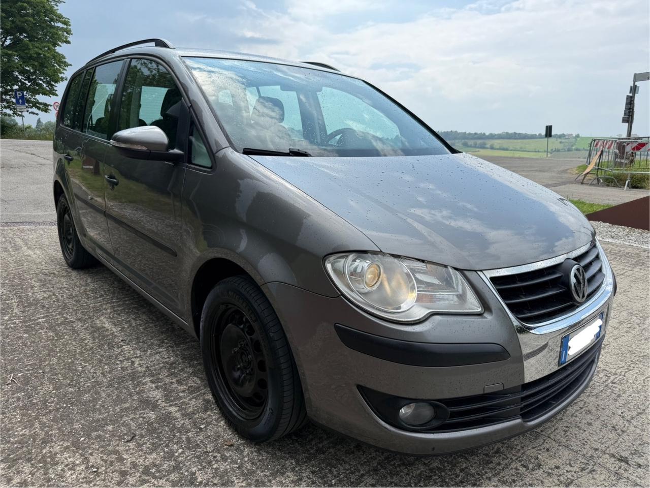 Volkswagen Touran 1.4 TSI DSG Highline EcoFuel