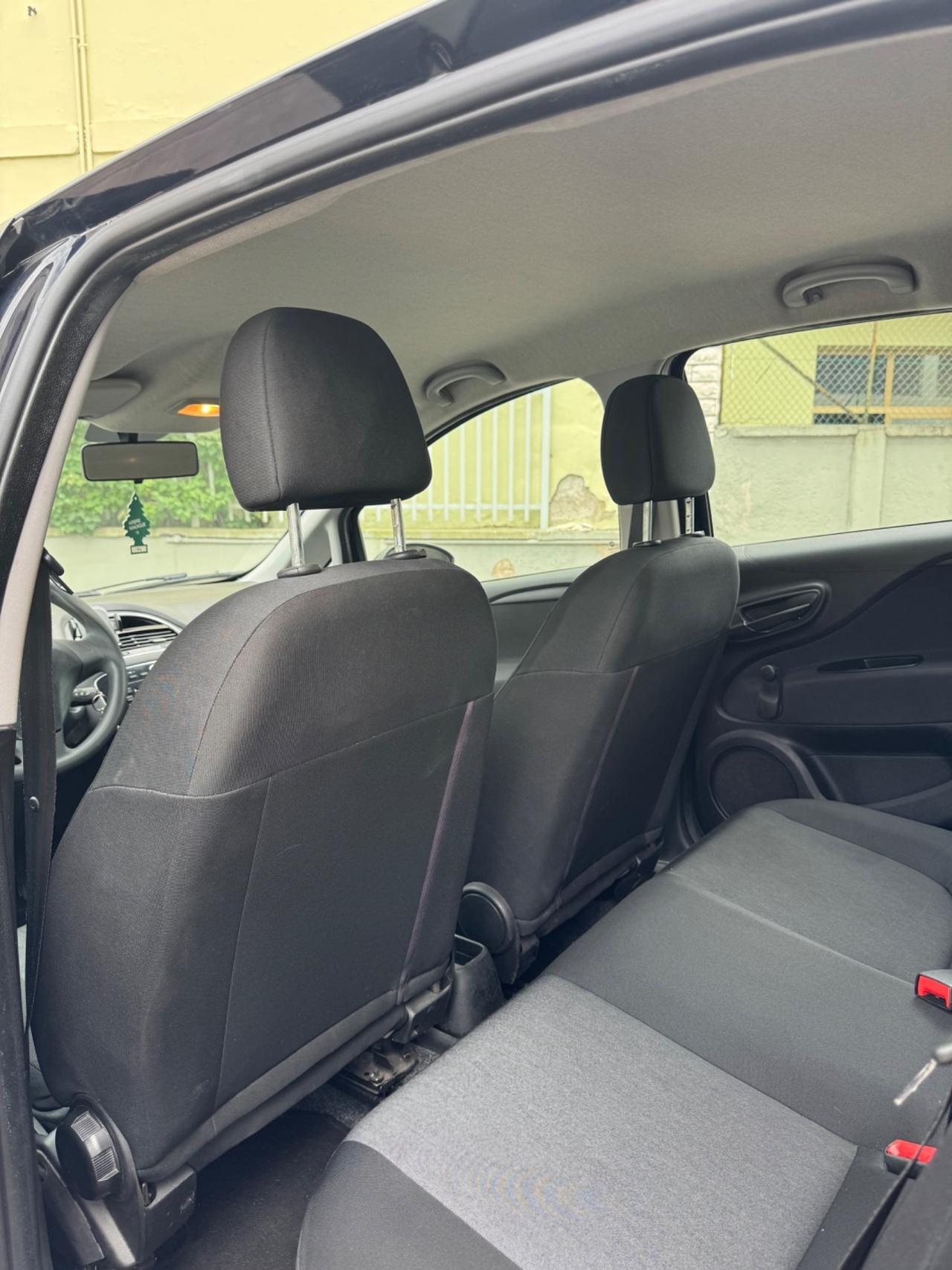 Fiat Punto 1.4 8V 5 porte Easypower Street