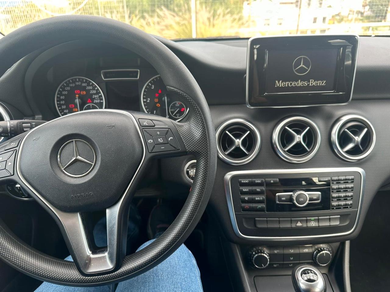 Mercedes A 160 cdi 90 cv sport 2015