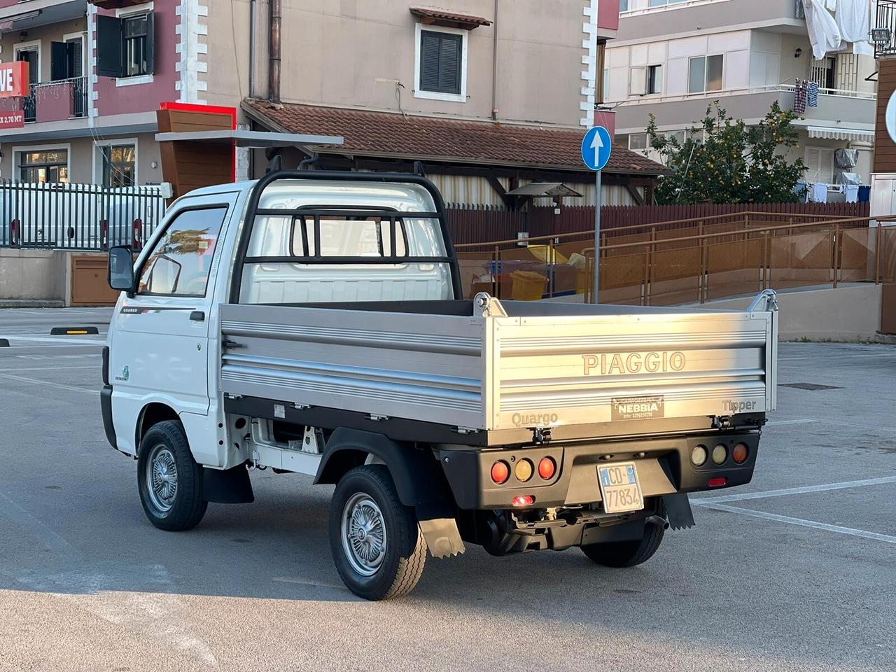 PIAGGIO QUARGO RIBALTABILE CILINDRATA 700 DISEL ANNO 2006