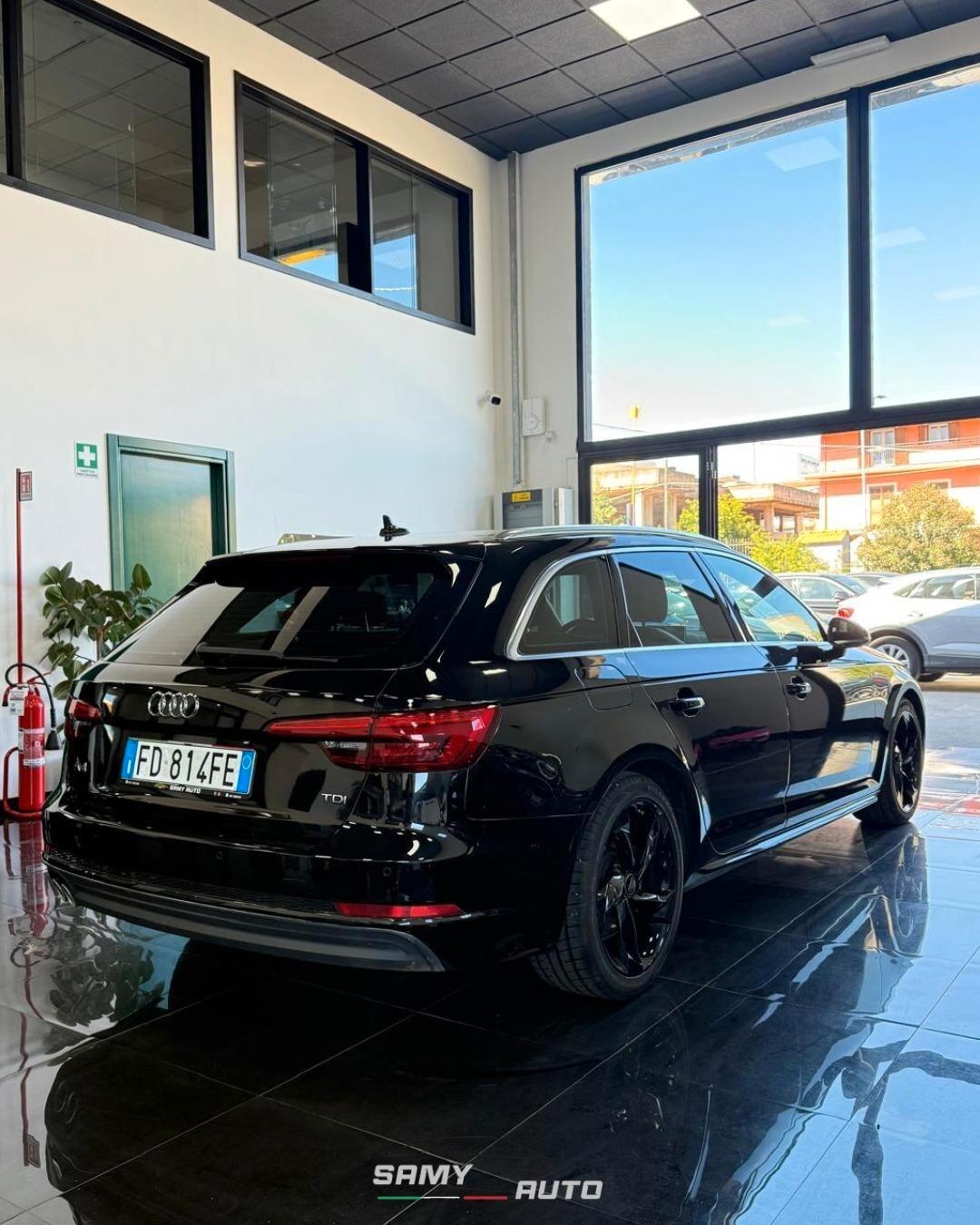 Audi A4 2.0 TDI 190 CV s-line