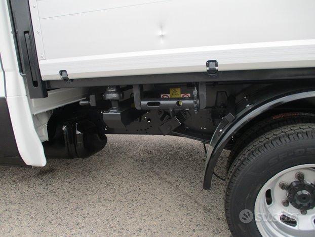 Iveco Daily 35C13 2.3 130CV E5 7POSTI DOP CAB RIBA