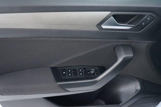 VOLKSWAGEN T-Roc 2.0 TDI DSG 150 CV Business BlueMotion Technology