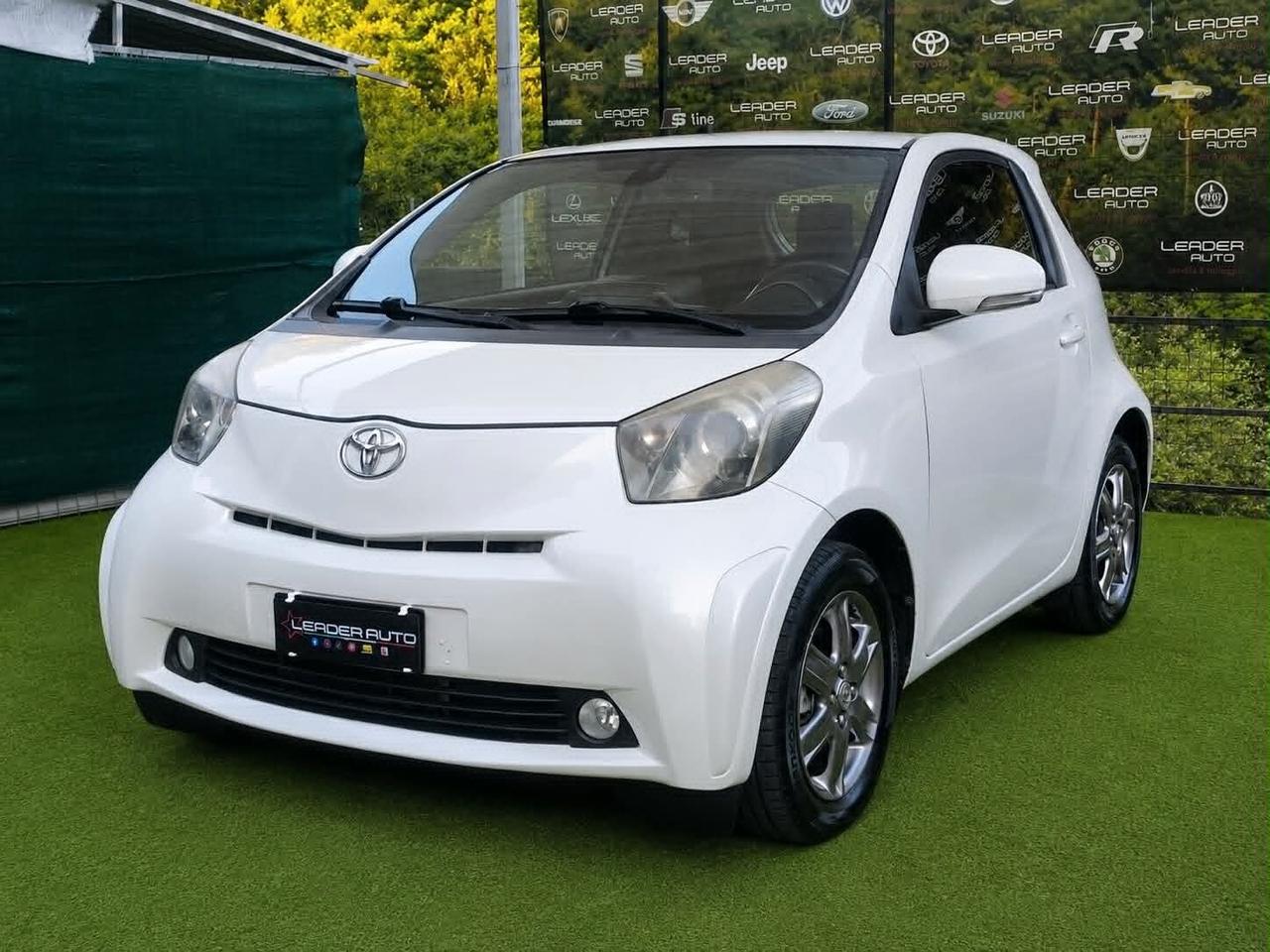Toyota iQ 1.0
