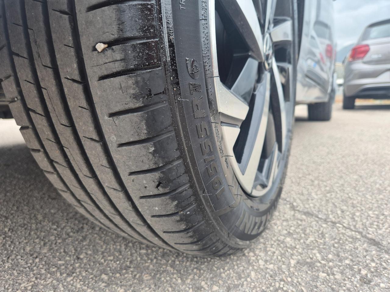 Volkswagen Polo 1.0 TSI DSG R-Line