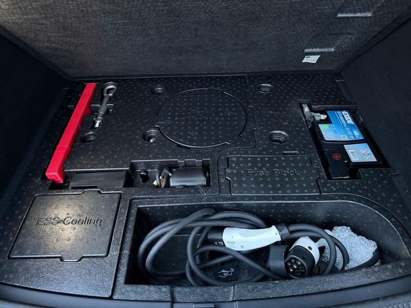 MG EHS Plug-in Hybrid Luxury