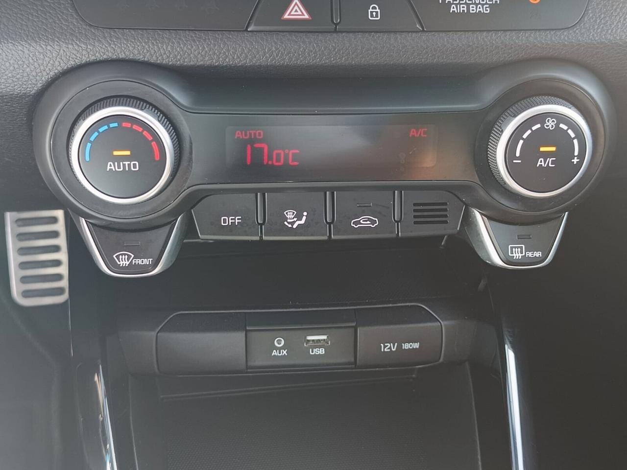 Kia Rio 2017 - 1.0 T-GDi 12V OK NEOP. LB AUTOMOBILI