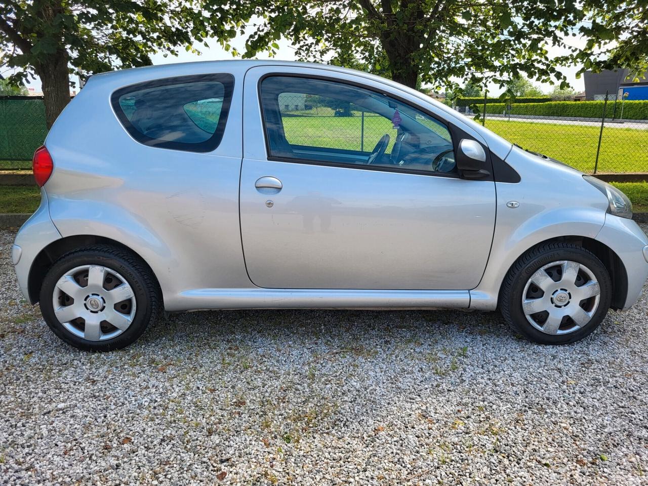 Toyota Aygo 1.0 12V VVT-i 3 porte Sol