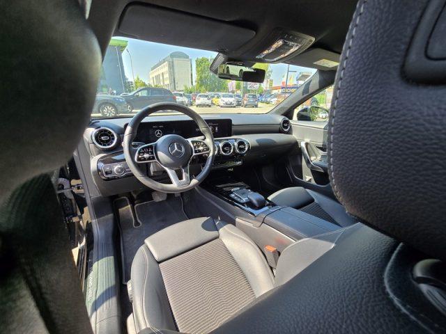 MERCEDES-BENZ A 200 d Automatic Sport NIGHT EDITION PERMUTE