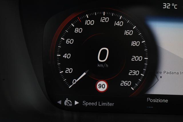 VOLVO XC90 B5 (d) AWD Geartronic Inscription