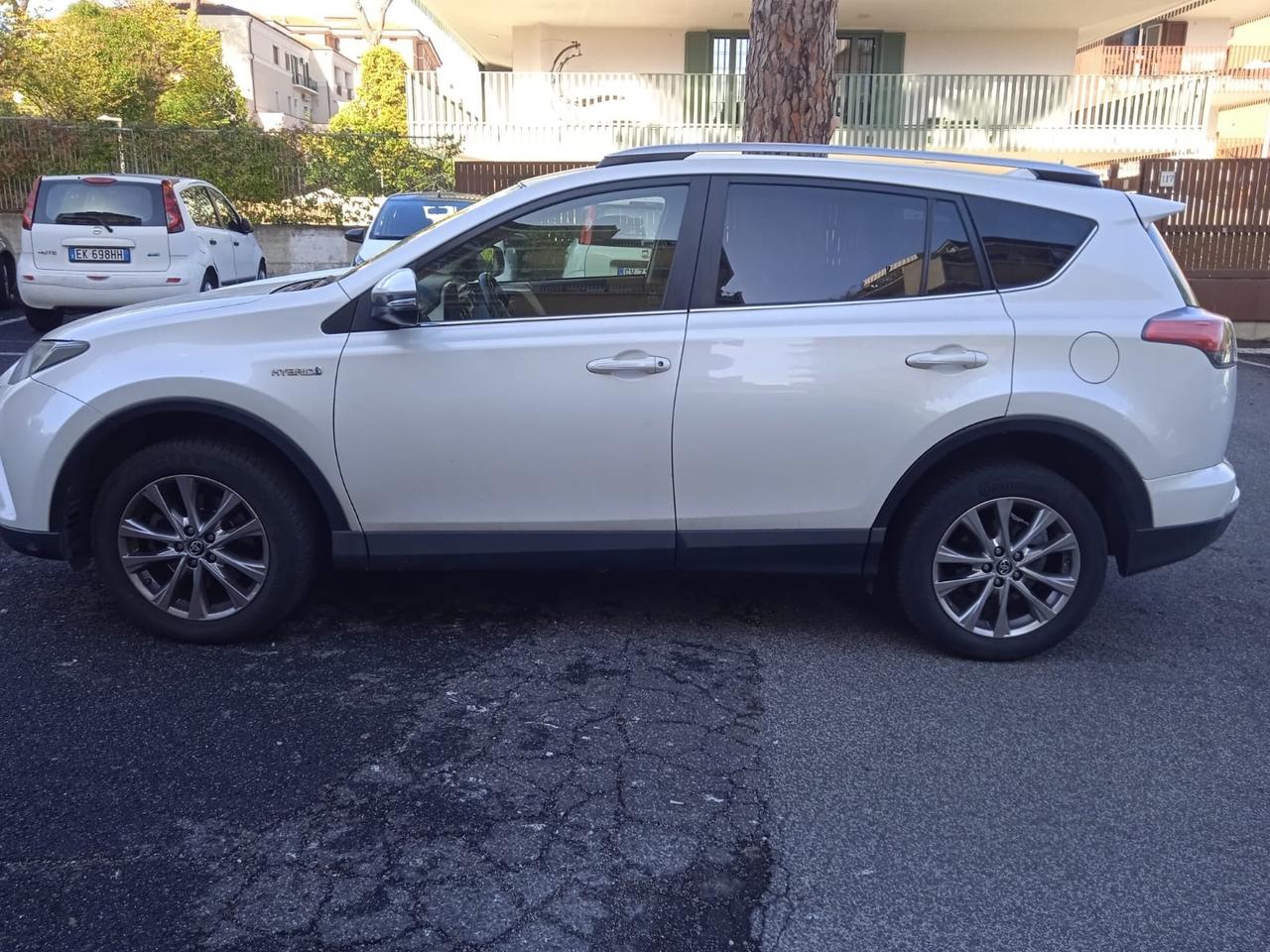 Toyota RAV 4 RAV4 2.5 Hybrid 2WD Lounge