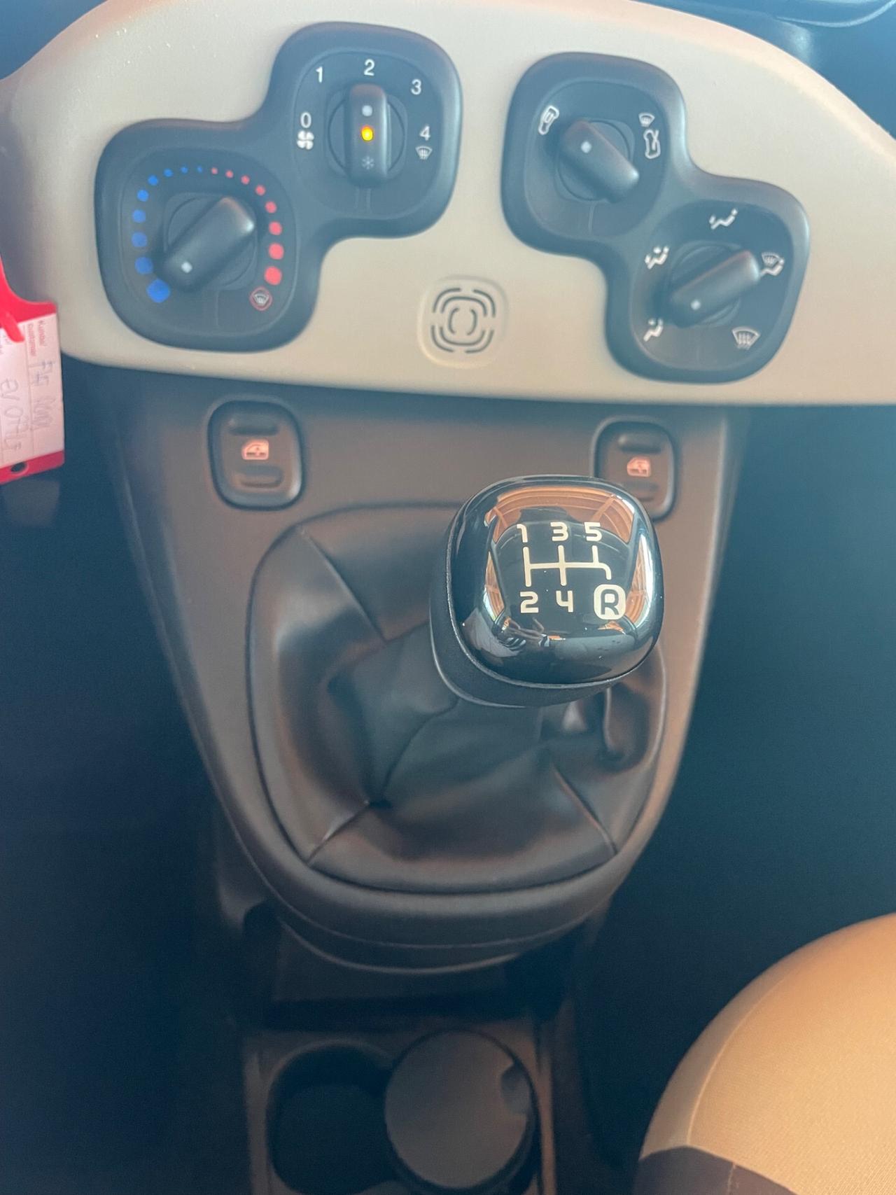 Fiat Panda 0.9 TwinAir Turbo Natural Power Lounge