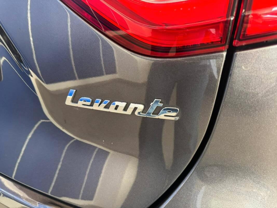 Maserati Levante 3.0 V6 Gransport 275cv auto