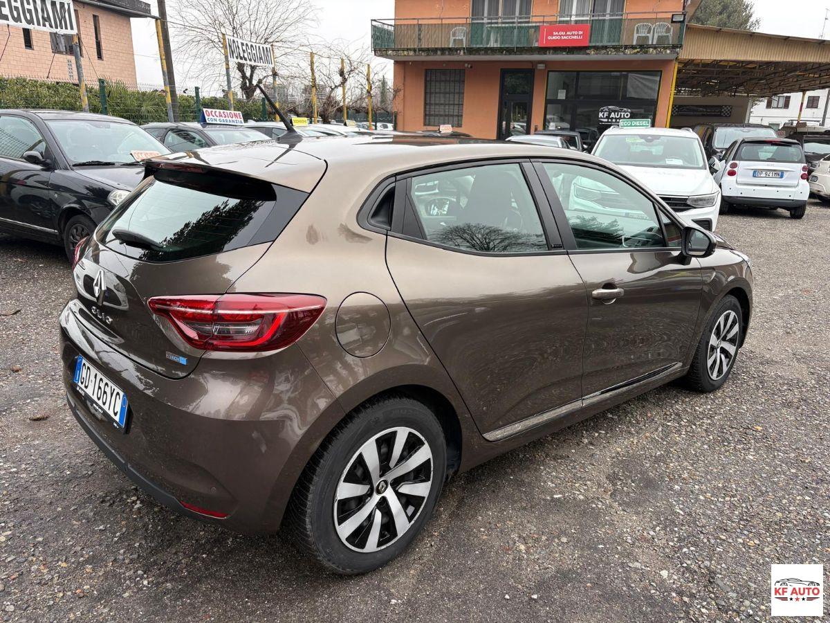 RENAULT - Clio 1.6 hybrid Serie limitata E-Tech 140cv auto