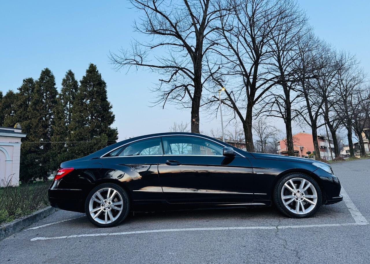 Mercedes-benz E 220 CDI Coupé