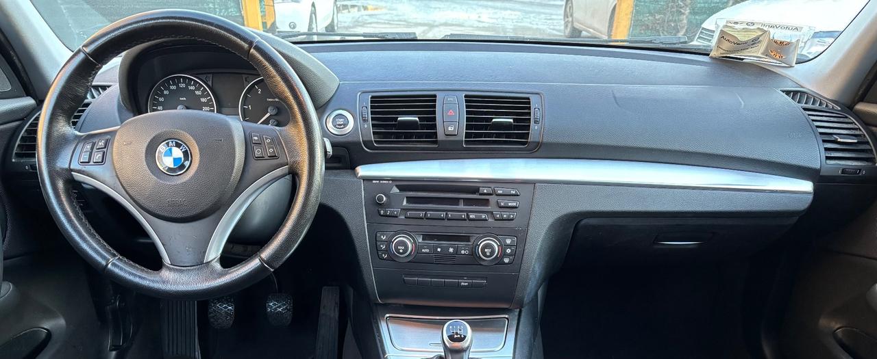 Bmw 118 118d serie 1 attiva 5 porte