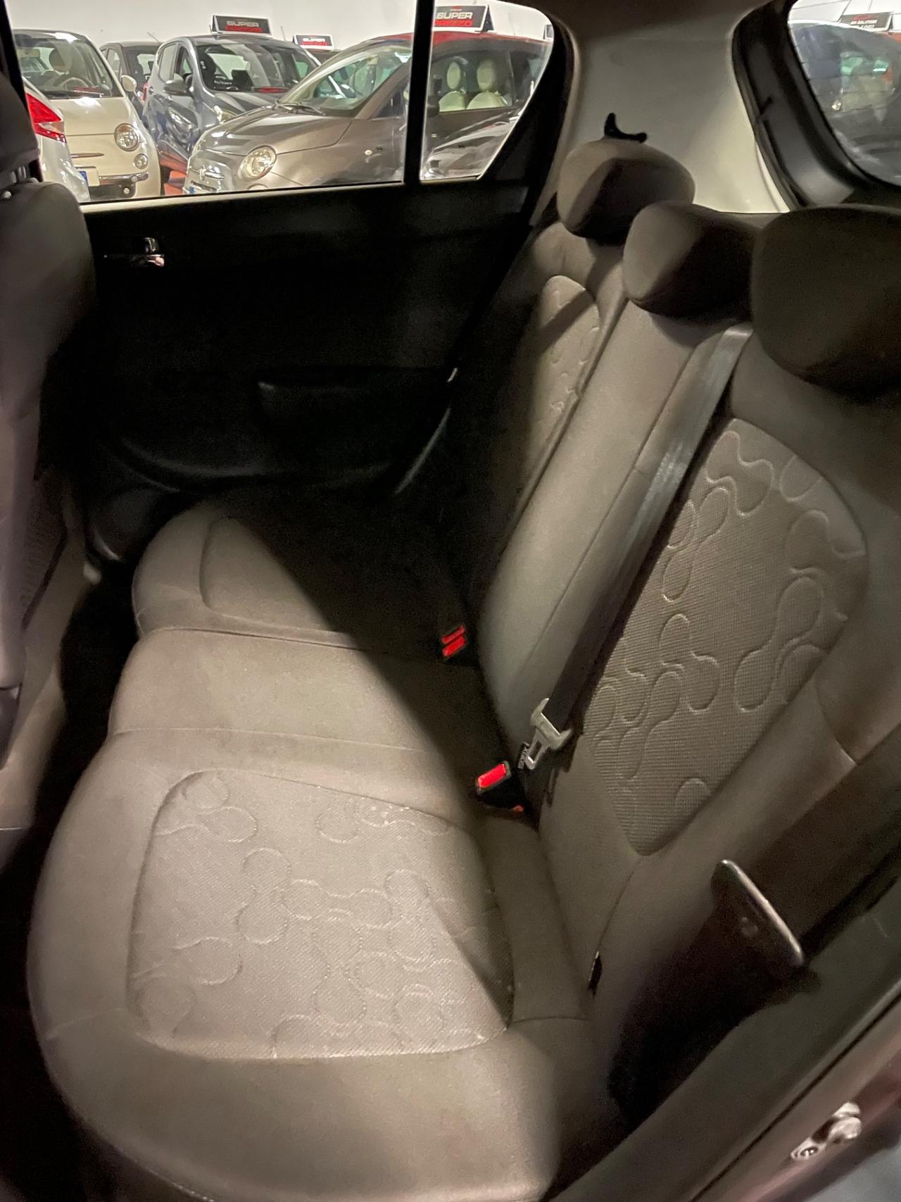 Hyundai i20 1.2 Neopatentati Euro 5 12.000 Km