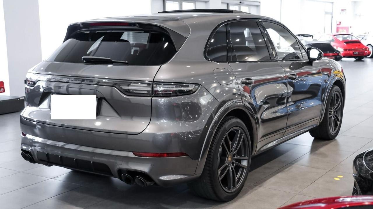 Porsche Cayenne 3.0 V6