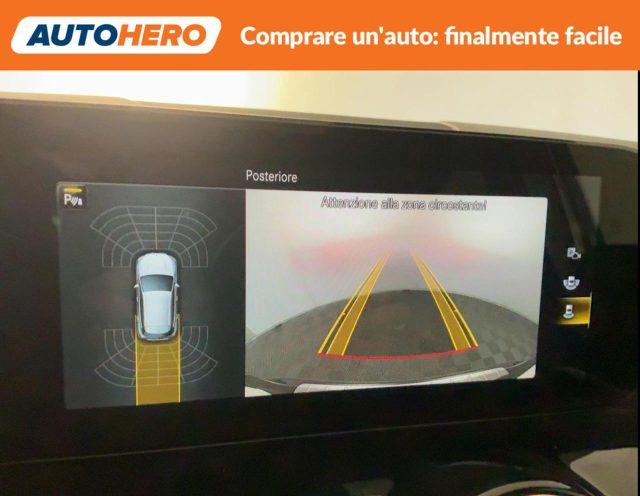 MERCEDES-BENZ GLA 200 d Automatic Premium