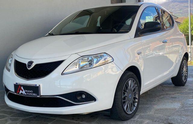 LANCIA Ypsilon 1.2 69 CV 5 porte GPL Ecochic Silver