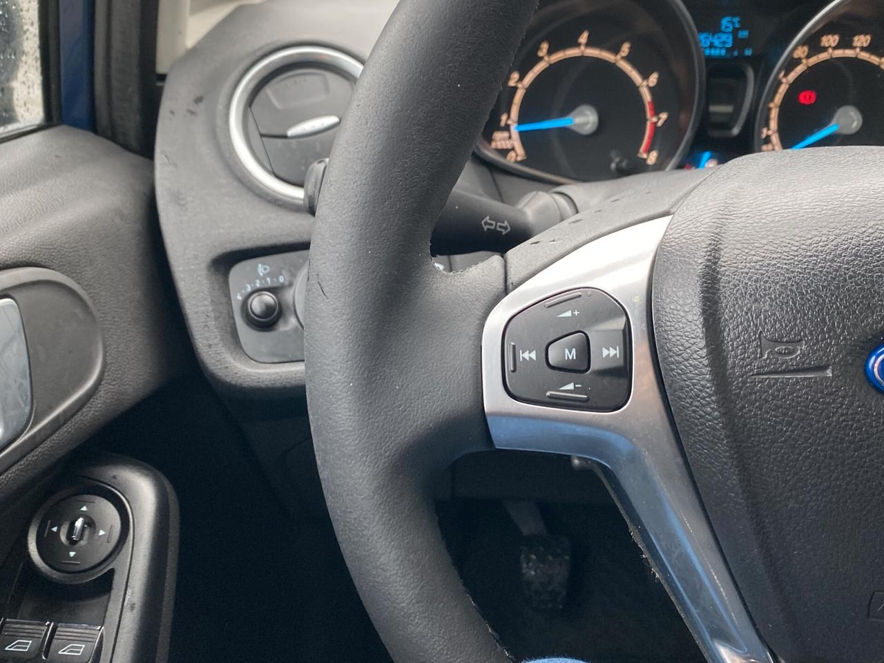 FORD Fiesta 1.2 Benzina NEOPAT. GARANTITA