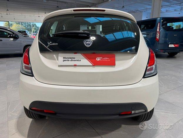 Lancia Ypsilon 1.2 69 CV 5 porte S&S Elefantino Bl