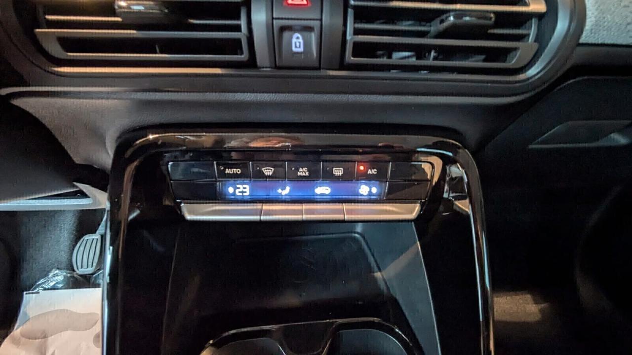 Citroen C3 Turbo 100 MAX km 0