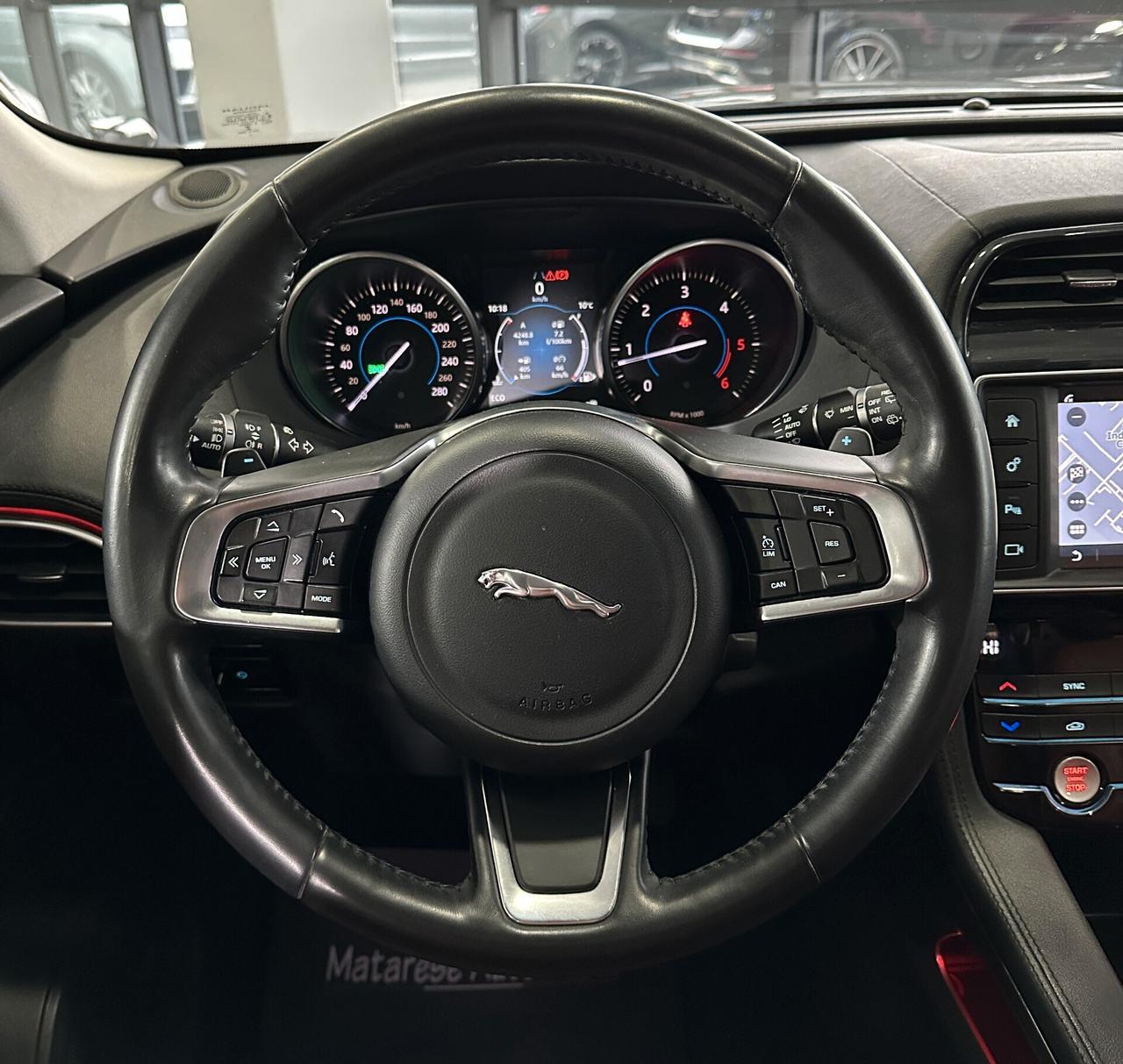 Jaguar F-Pace 2.0 240cv TettoPelle Tagliandata Finanziabiale garanzia